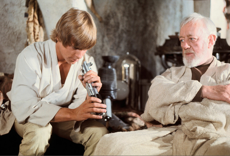 Illustration for article titled Mark Hamill Made Up an Absurdly Grim Backstory for Luke Skywalker Ahead of The Last Jedi